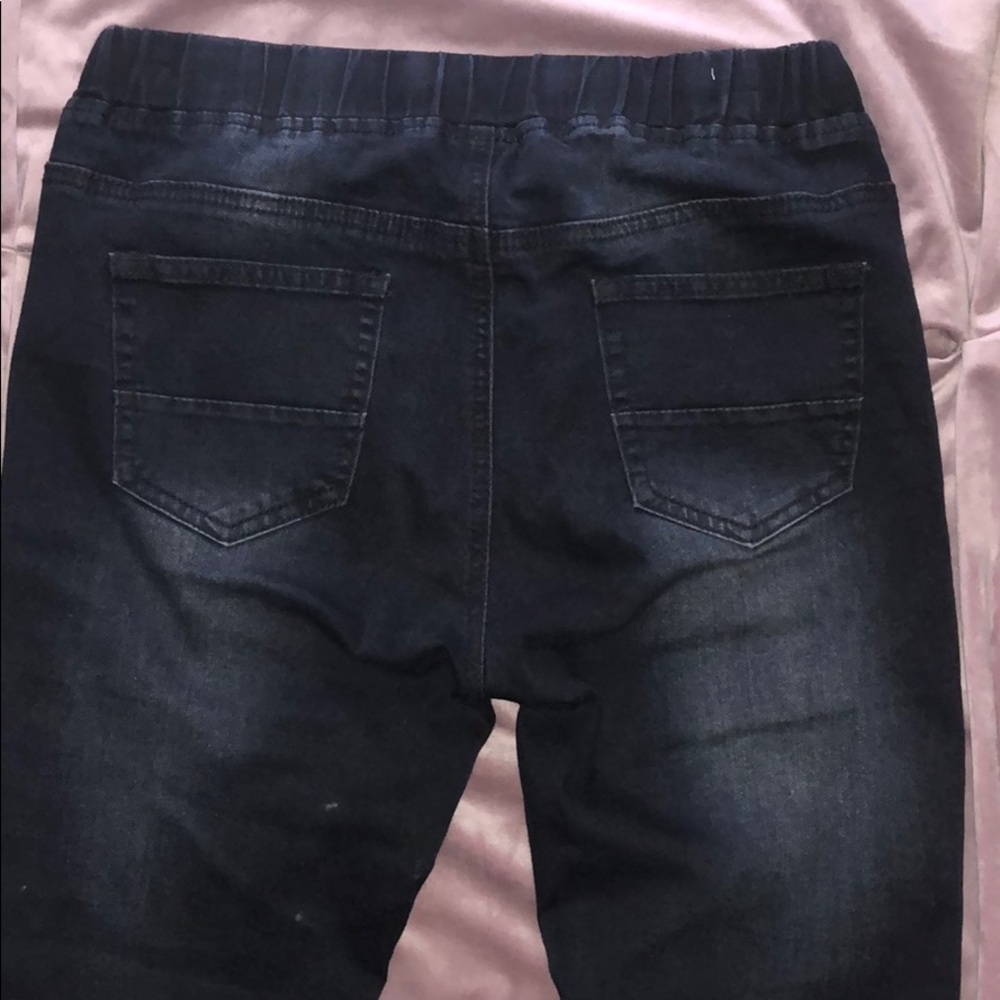 Black Ripped/Zip Jean - Picture 4 of 5